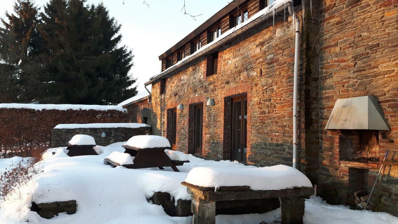 Villa Vennhaus 33 pers Weismes Exterior foto